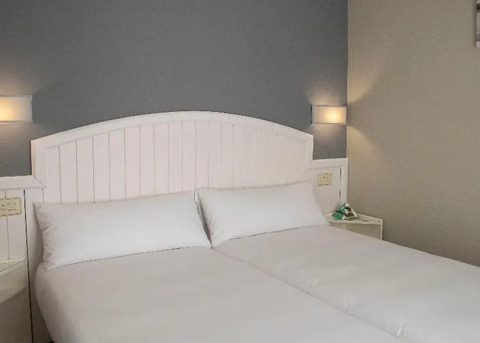 Alda Miramar Pensjonat 3*